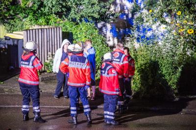 Remshalden: Brand in Einliegerwohnung - 1 Person von Polizei abgefuert und im Rettungswagen behandelt